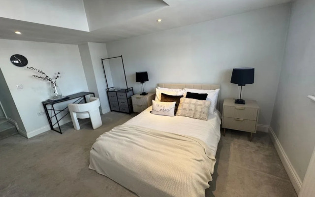 Urban Oasis - From 140 Per Night