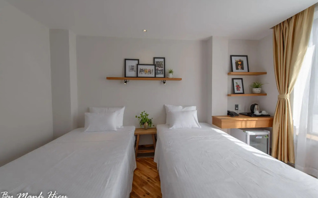 Mojzo Inn Boutique