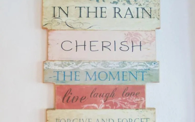 Standard Apartment by Hi5 - Nyugati square