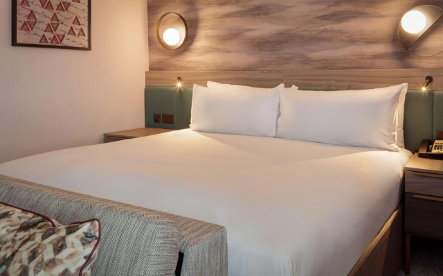 Doubletree by Hilton Bath