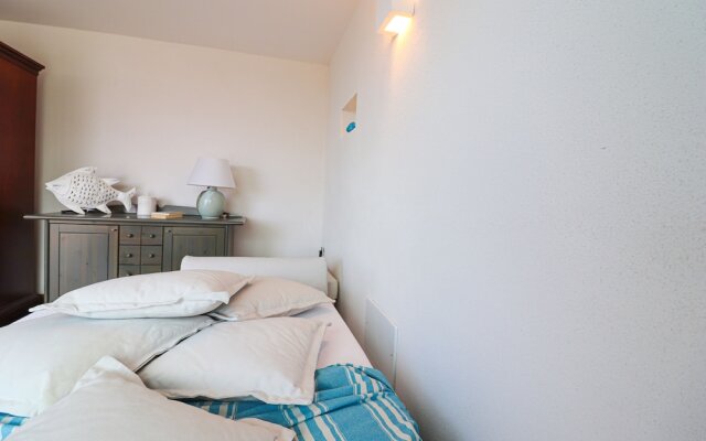 Sveva's Cozy Studio With sea View