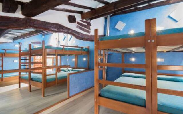Albergue De Peregrinos Cuatro Cantones