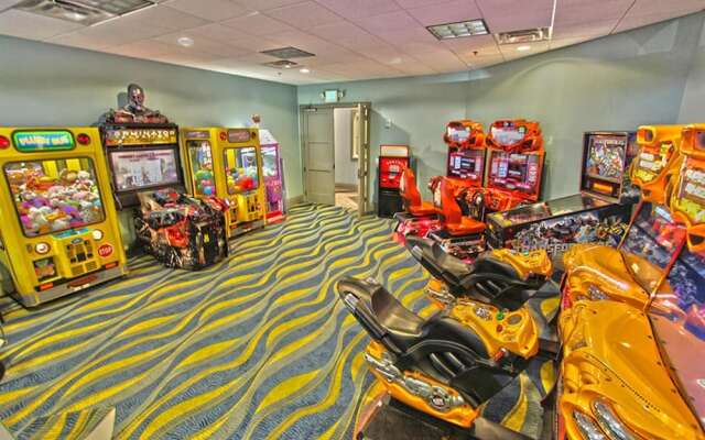 Modern and Spacious 5 bed Home Resort