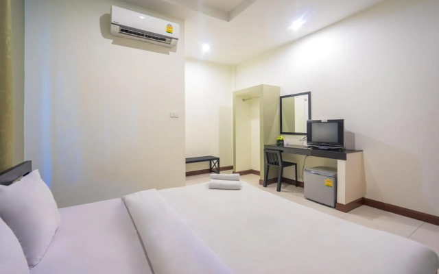 Suphan Lake Hometel