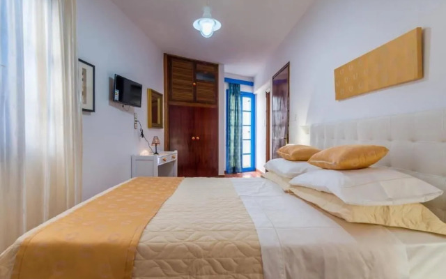 Milos Inn & Maisonette