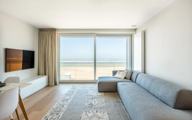 Apartment in Koksijde With Stunning Sea View