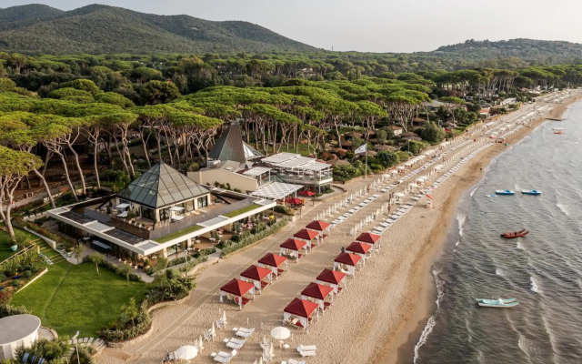 Cala Beach Resort