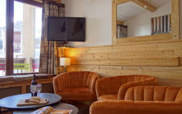 Le Grand Tichot A et B 28049