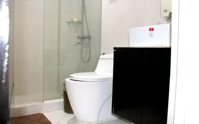 Dancenter Boss Hotel Near Clark International Airport