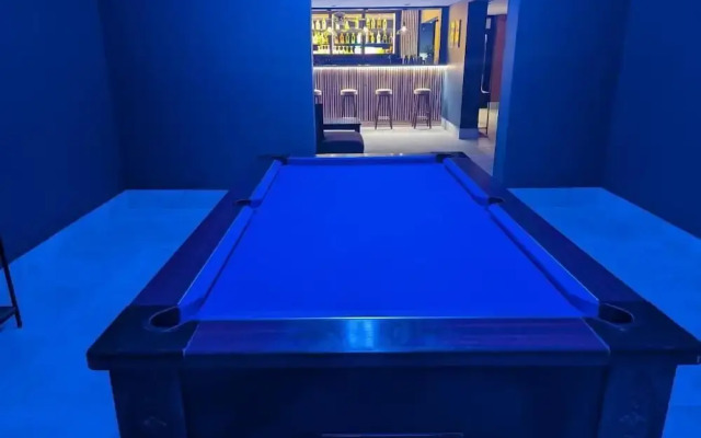 Mayfair Hotel