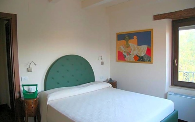 La Tana Dei Leoni B&B