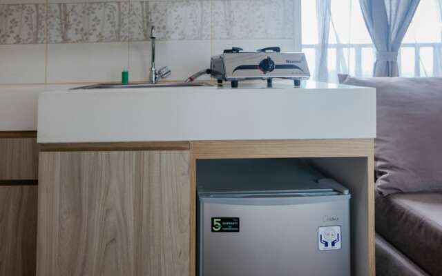 Tree Park Studio Apartment near ICE BSD