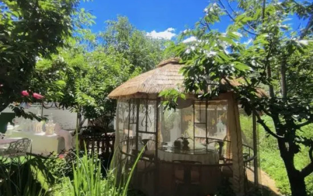 Ahantai Private Hot Spring B&B (Badaling Water Gate Great Wall Branch)