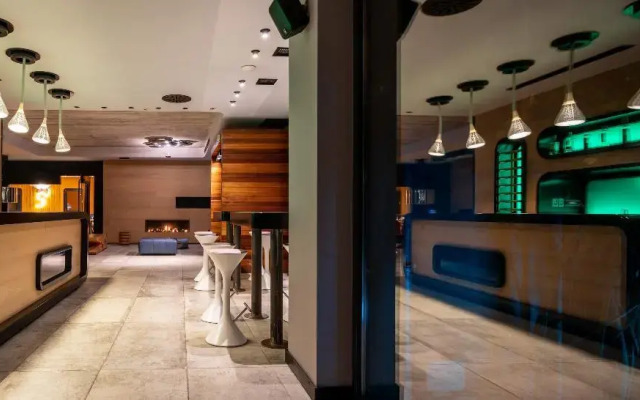 Essence Hotel