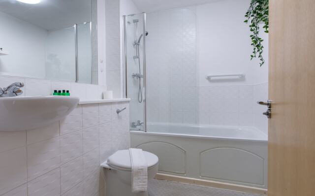 NEW 2BD Sleeps 4 Close to City Liverpool Centre