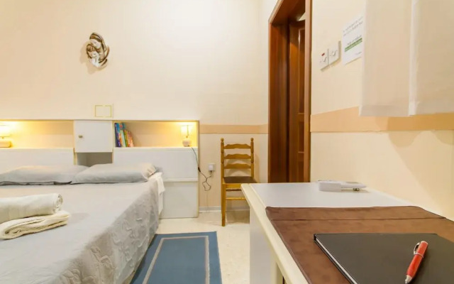 Madonnina Sunny Townhouse in Kalkara