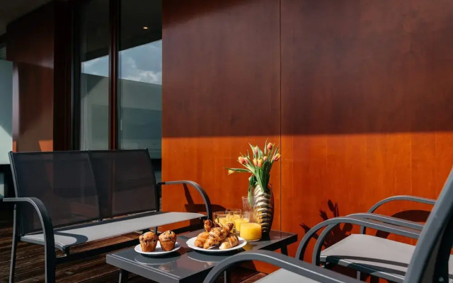 Penthouse Uptown - LoftAffair