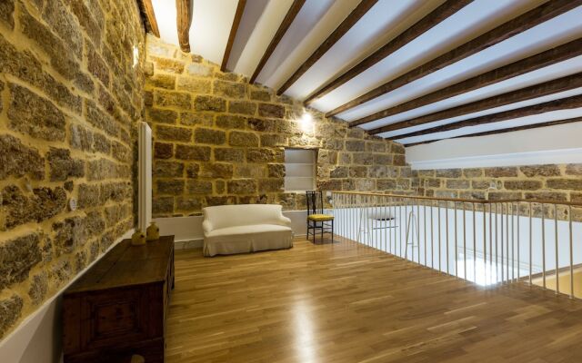 Elegante e Moderno Appartamento al Politeama