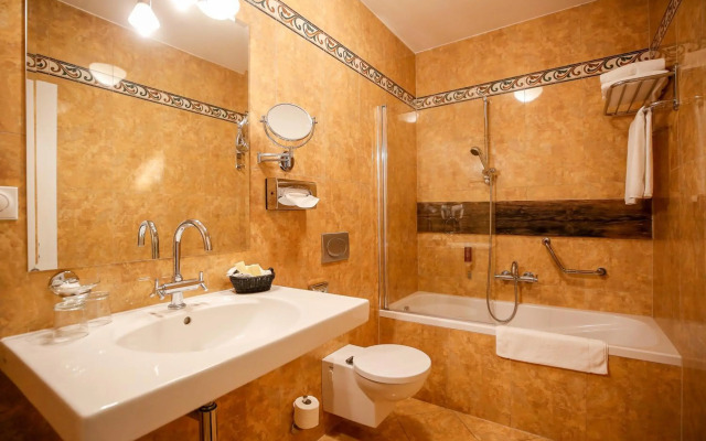 LH Hotel Dvorak Tabor