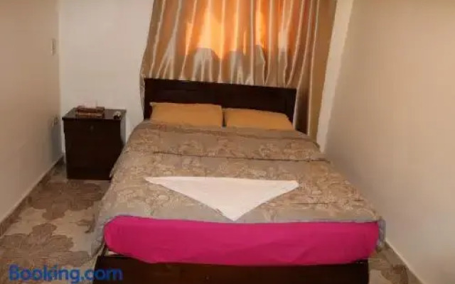 Wake Up Cairo Hostel