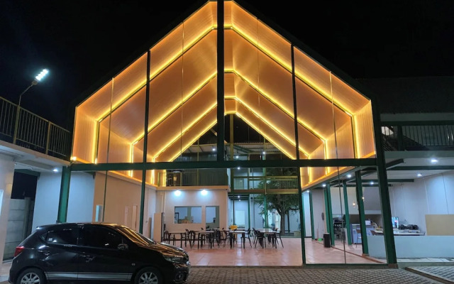 Passifika Sumbawa Guesthouse