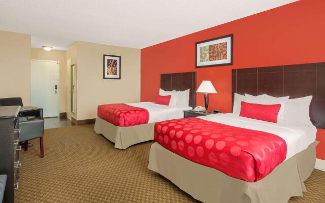 Ramada Plaza by Wyndham Fayetteville Fort Bragg Area