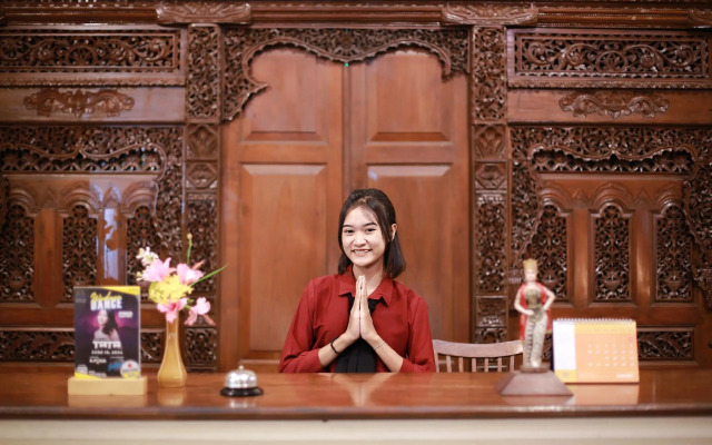 Mirah Hotel
