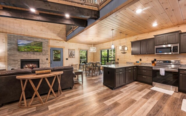 Haven 2 Bedroom Cabin by RedAwning
