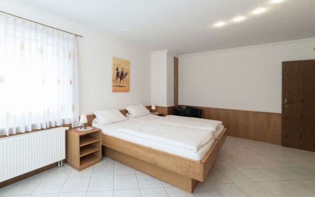 Garden Apartment in Huttenthal