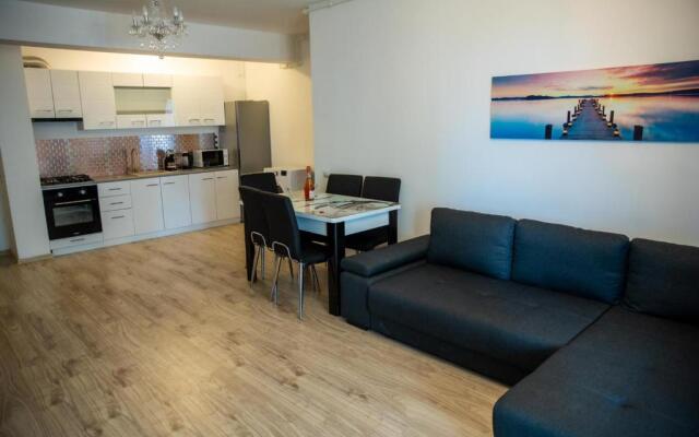 Apartament 2 camere Moonlight Mamaia et 2 ap 211