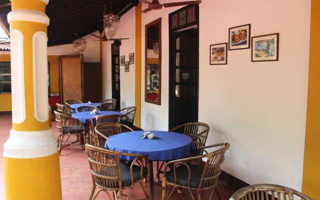 Granpas Inn - Hotel Bougainvillea