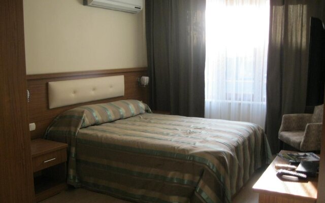 Emin Apart Pension