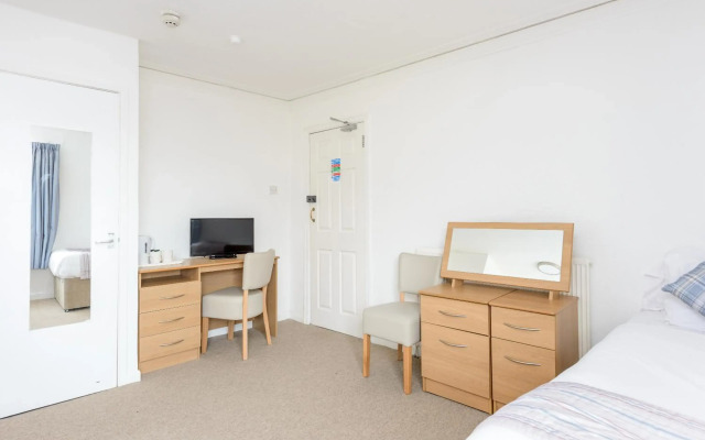 Daish’s Blackpool Hotel