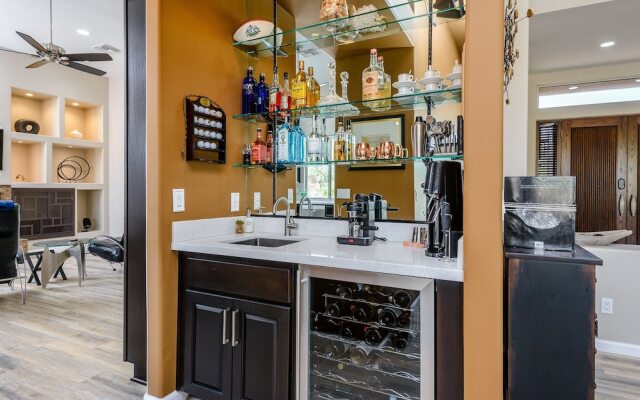 Casa Monument 3 Bedroom Home by RedAwning