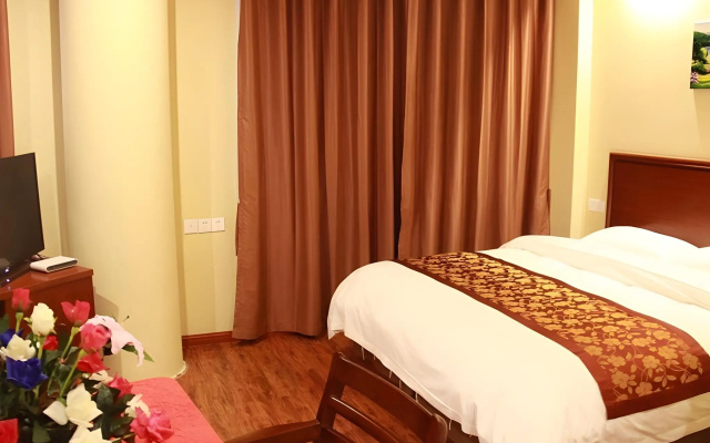GreenTree Inn Zhenjiang Danyang Wanshan Park Express Hotel – Guest Rooms – Zhenjiang