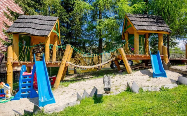 Pod Modrzewiami
