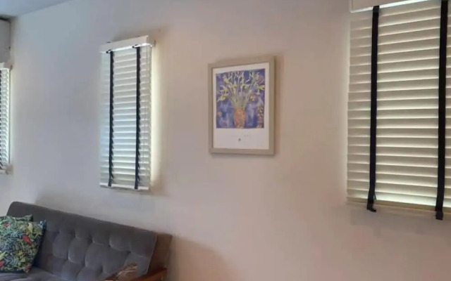 Frennch House