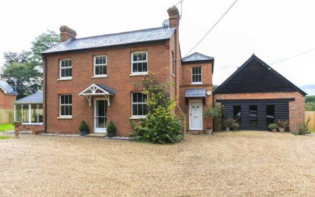 Bournes Farmhouse