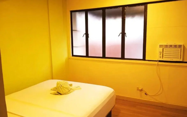 Sulit Condo Unit Santa Mesa Manila