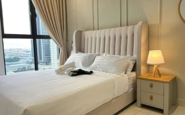 Trion Residence by Emily in Town