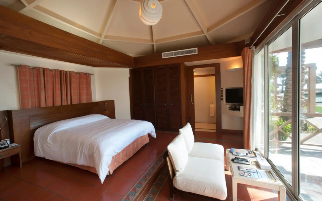 Al Bander Hotel & Resort