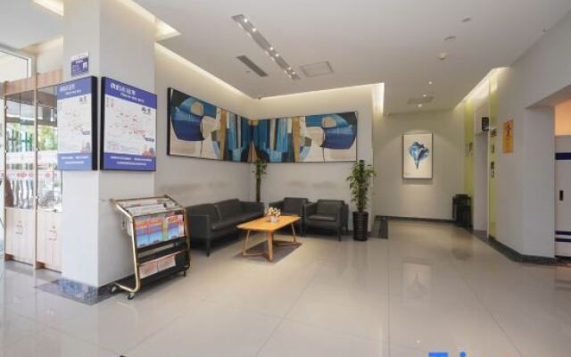 Ouya Business Hotel
