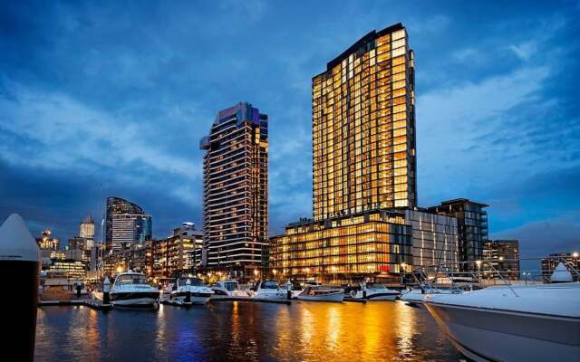 Melbourne Docklands Concavo Seaview Apartment