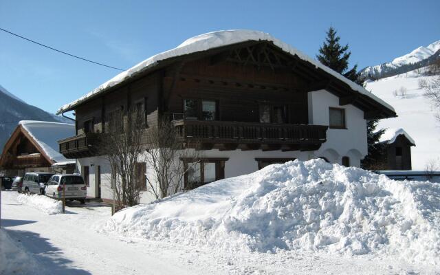 Apartment Near the Arlberg ski Area