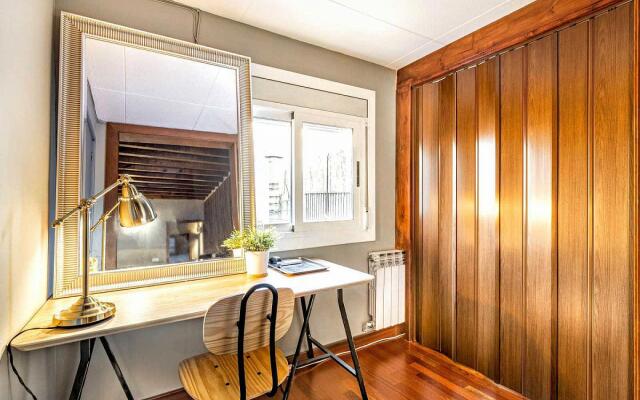 Lovely penthouse 2BR in Eixample - ArtBlue