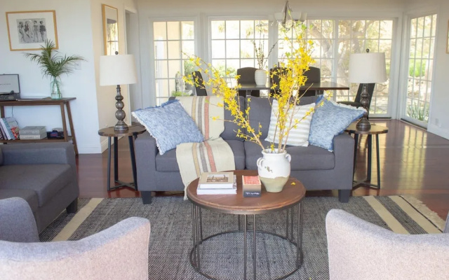 PCH 6 Bluff in Malibu