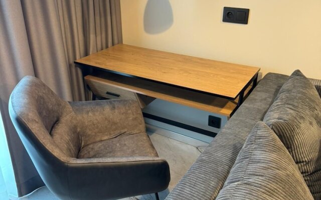 Small Venice Apartments