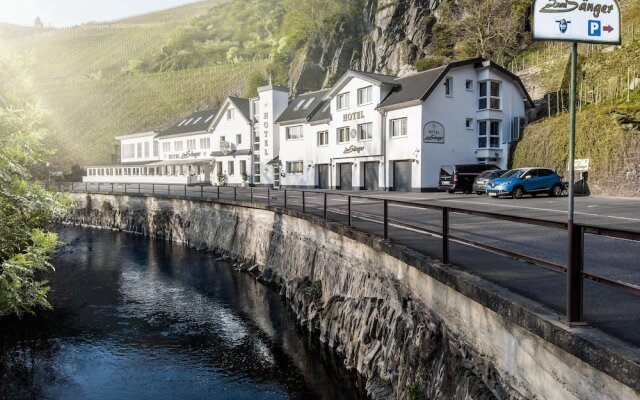 Land-gut-Hotel Zum Snger