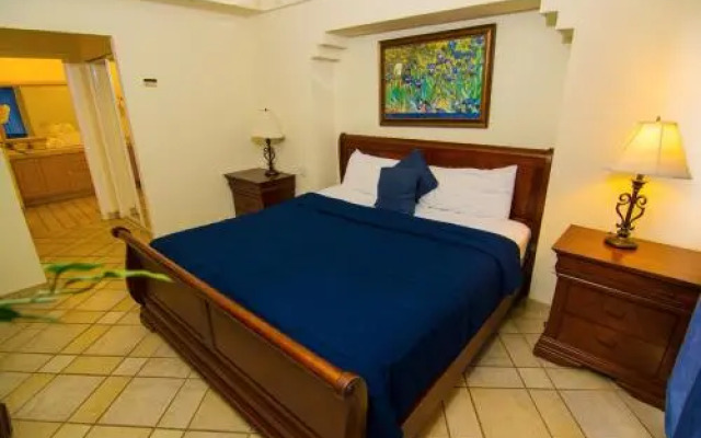 Delphin 505 - 2 Br Condo