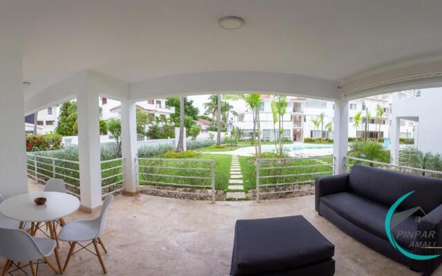 Deluxe E1, 2 Br, Pool,Terrace,Close To The Beach!